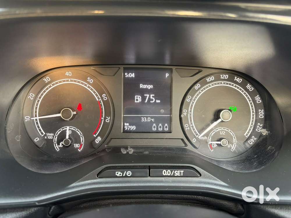 Skoda Kylaq Signature At, 2025, Petrol