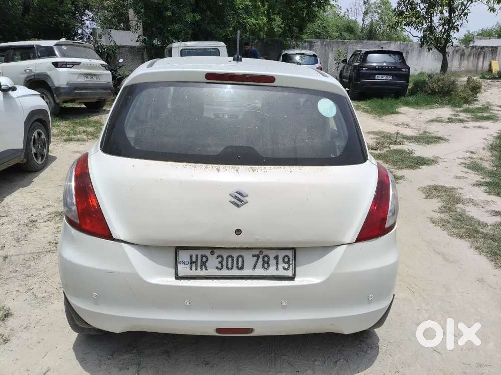 Maruti Suzuki Swift 2016 Diesel   Is For Sale.saaf Suthri Gaadi Hai