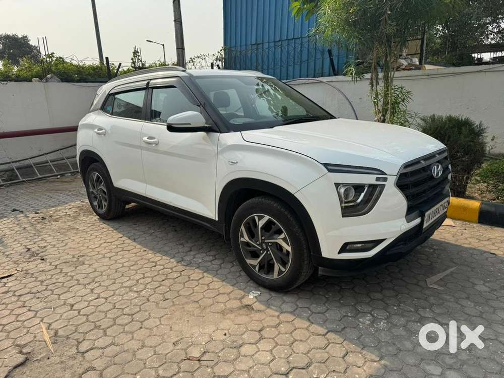 Hyundai Petrol Manual 2022