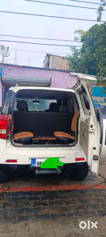 Mahindra Tuv 300 2019