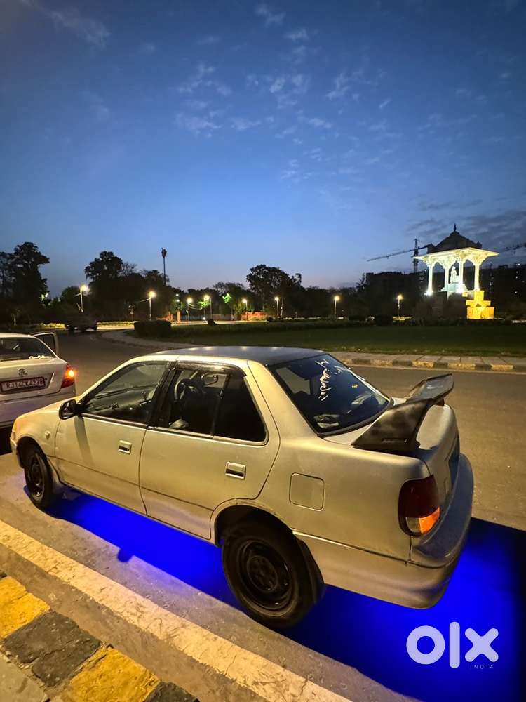 Esteem Maruti 2005 Year