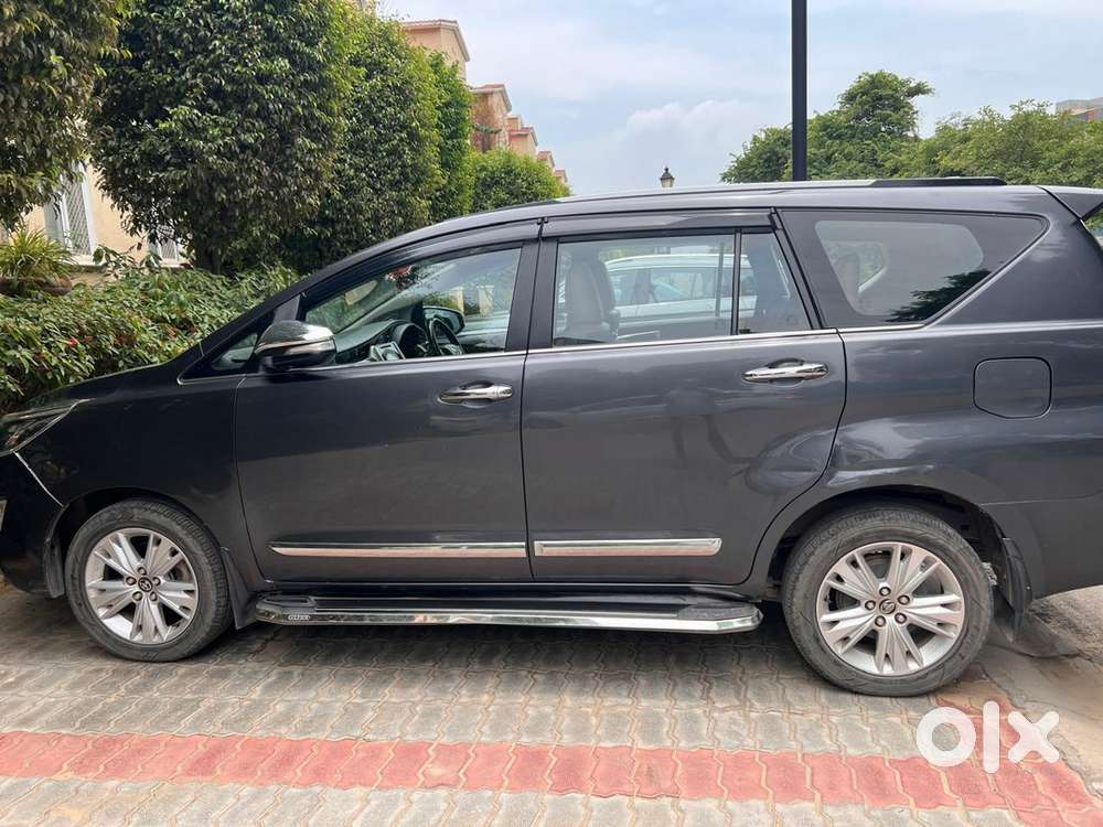 Toyota Innova Crysta 2017 Diesel Auto