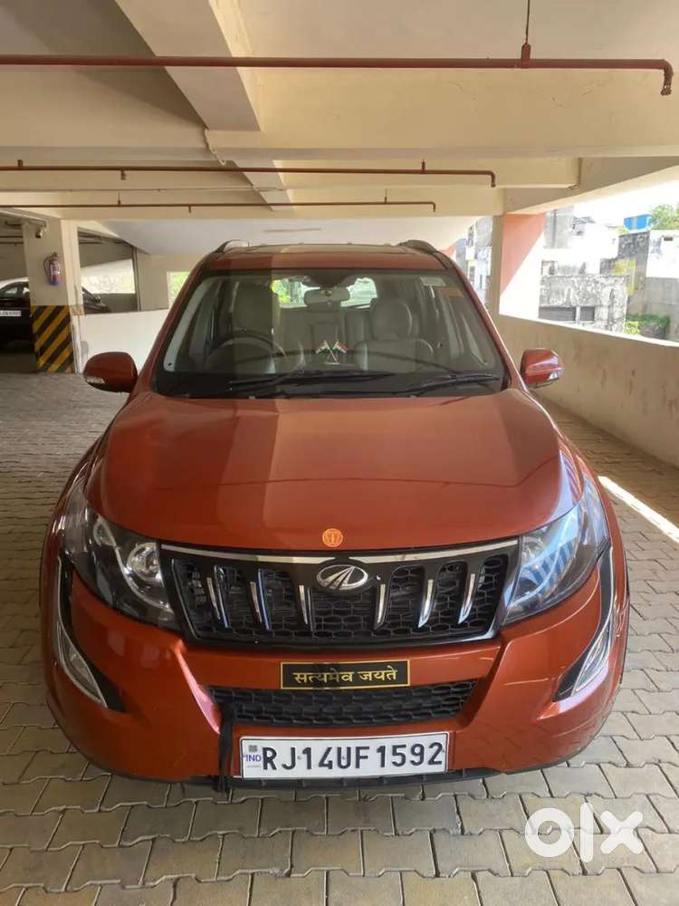 Mahindra Xuv500 2017 Diesel 38000 Km Driven