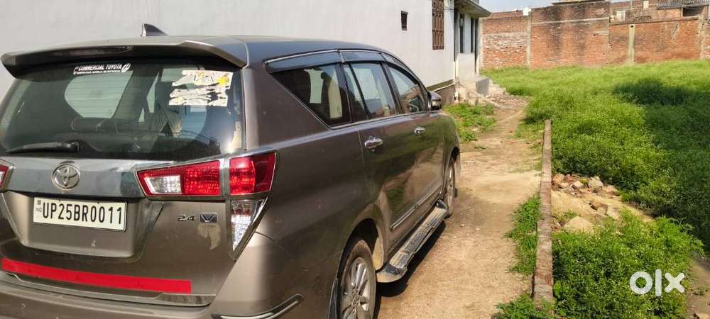 Innova Crysta In Good Condition