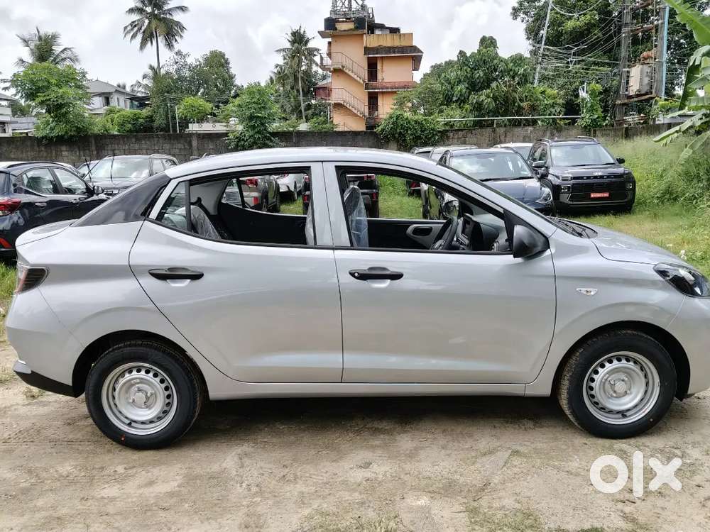 Hyundai Aura 2026 Cng & Hybrids 0 Km Driven