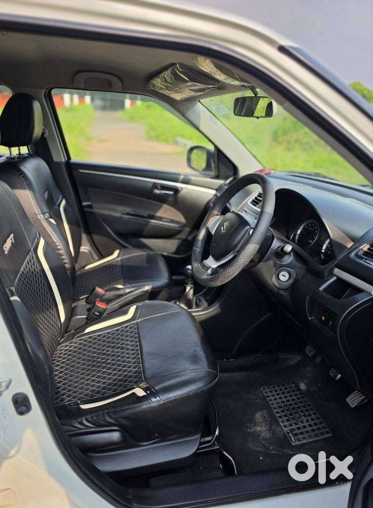 Maruti Suzuki Swift Vxi + Manual, 2016, Petrol