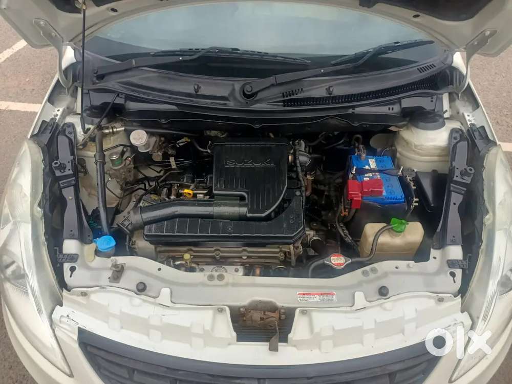 Maruti Suzuki Dzire 1.2 Vxi 2012