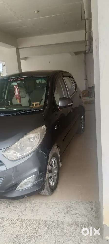 Hyundai I10 2013 Petrol 75000 Km Driven