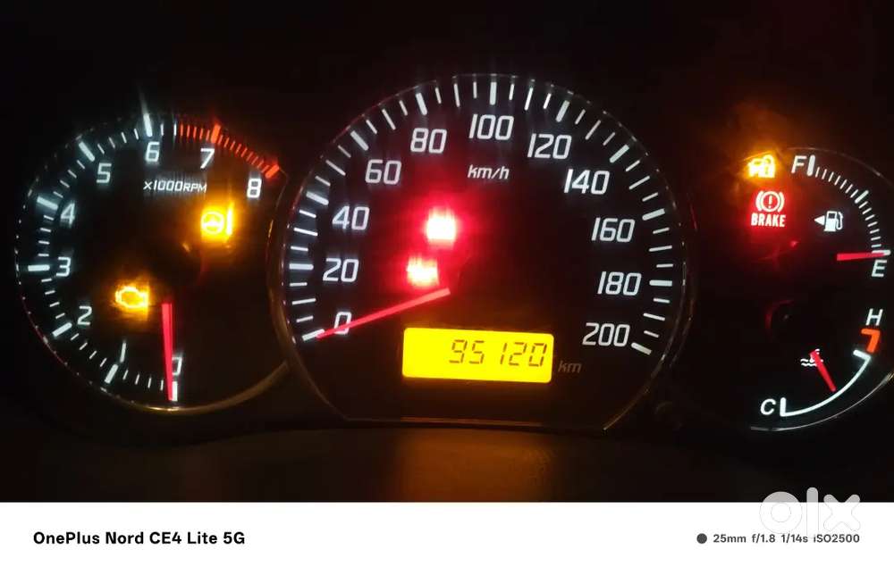 Maruti Suzuki Dzire 2011 Petrol 96000 Km Driven