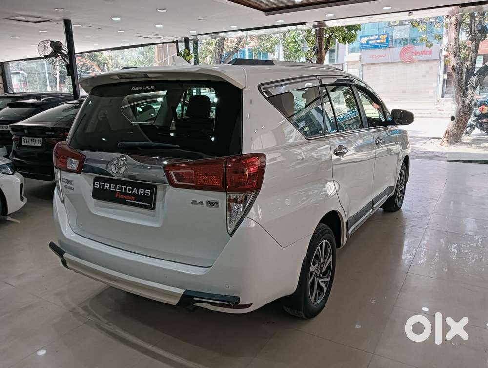 Toyota Innova Crysta 2.4 V 7 Str, 2022, Diesel