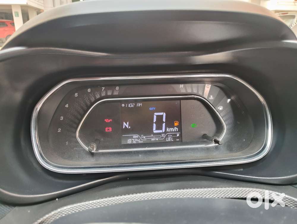 Tata Nexon 1.2 Revotron Xza Plus, 2022, Petrol