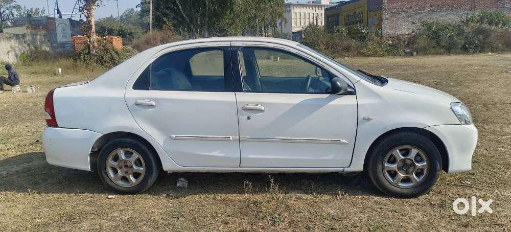 Toyota Etios G Exclusive, 2011, Petrol