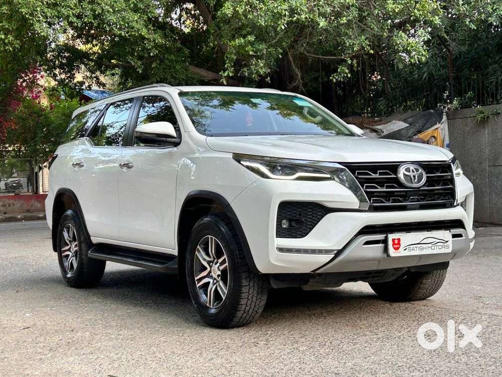 Toyota Fortuner 4x2 At 2.7 Petrol, 2024, Petrol