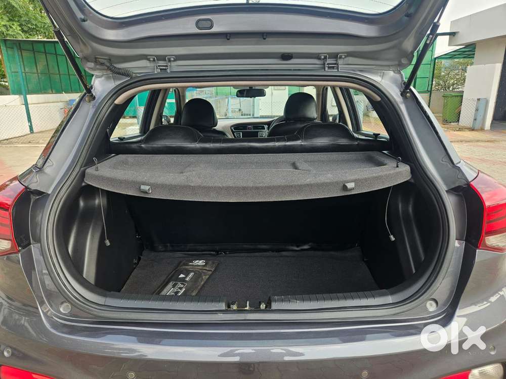Hyundai I20 Sportz Plus, 2020, Petrol