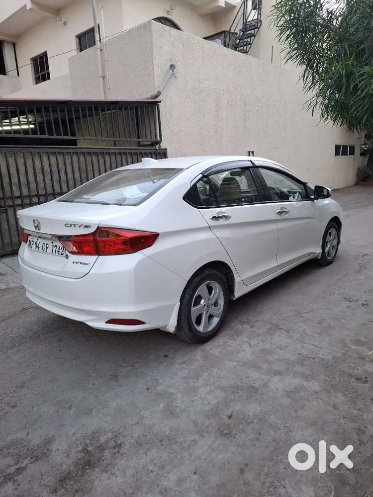 Honda City Petrol 2015 Model Excellent Condition Only 29000 Km Driven