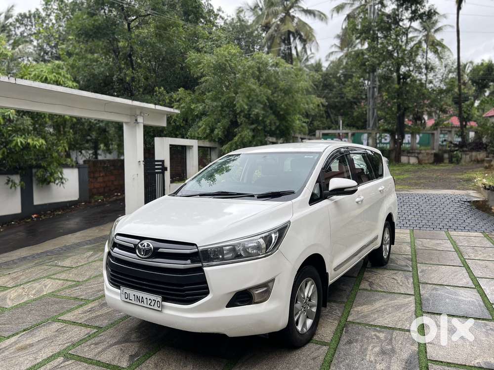 Toyota Innova Crysta 2.4 G Mt, 2017, Diesel