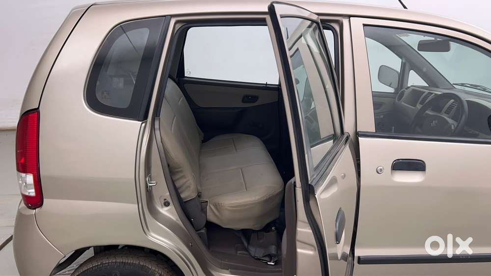 Maruti Suzuki Estilo Lxi Bs-iv, 2013, Petrol