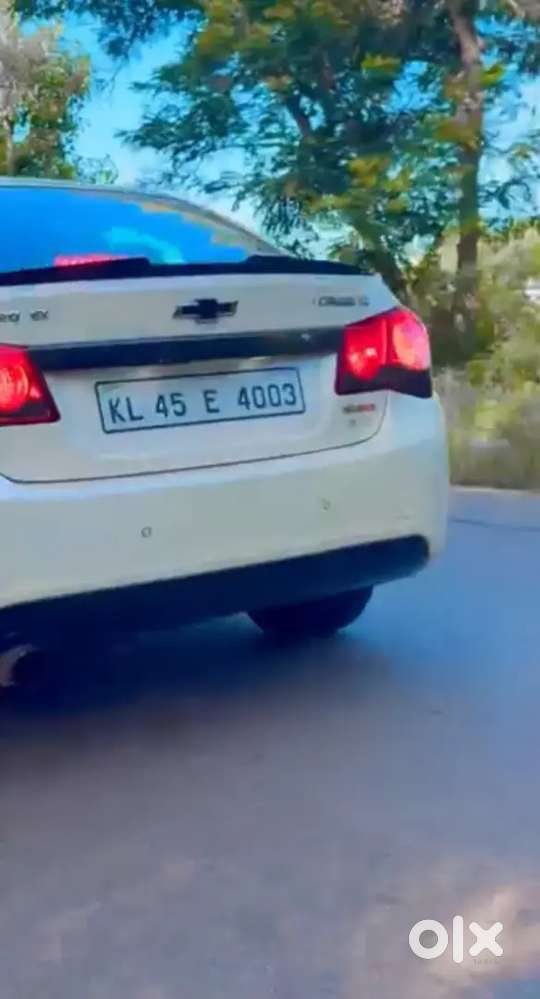 Chevrolet Cruze 2010 Diesel 75000 Km Driven