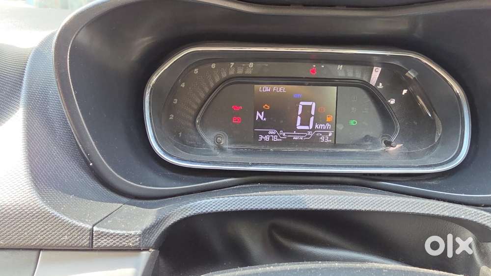 Tata Nexon 1.2 Revotron Xma Amt (s), 2021, Petrol