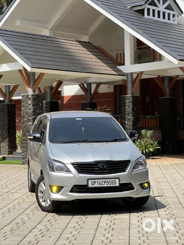 Toyota Innova 2.5 G4 2015