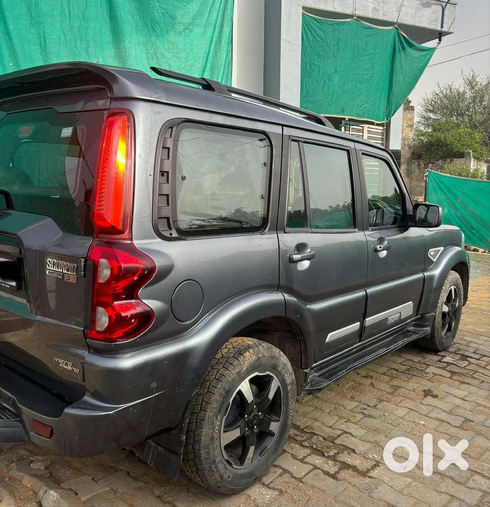 Mahindra Scorpio Classic 2022 Diesel Well Maintained