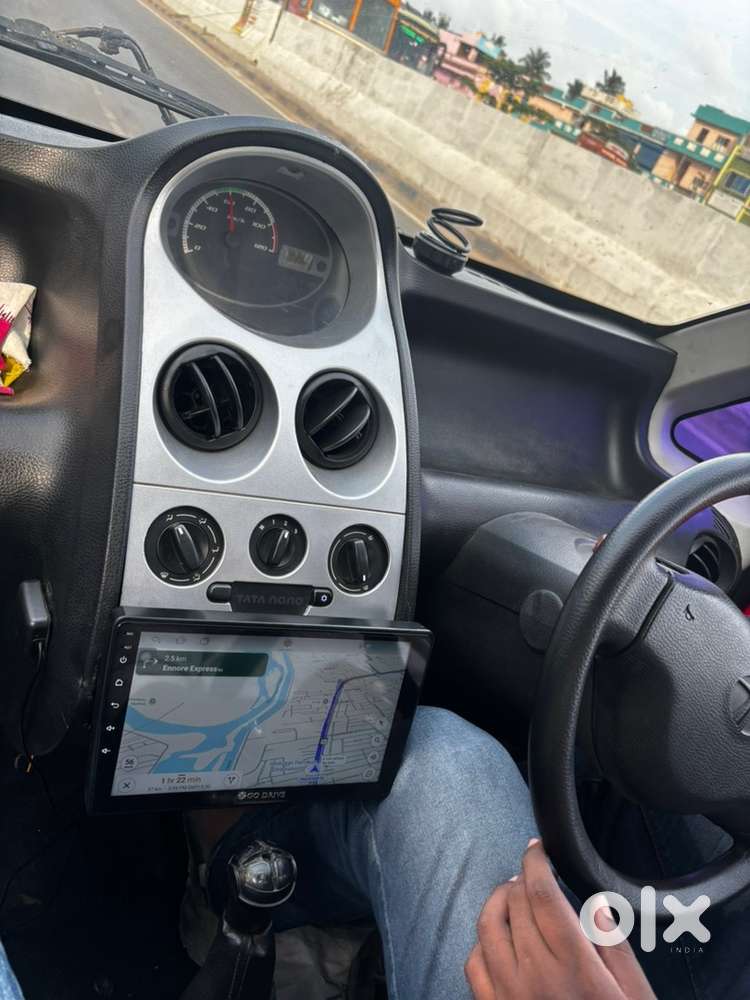 Tata Nano Twist 2012