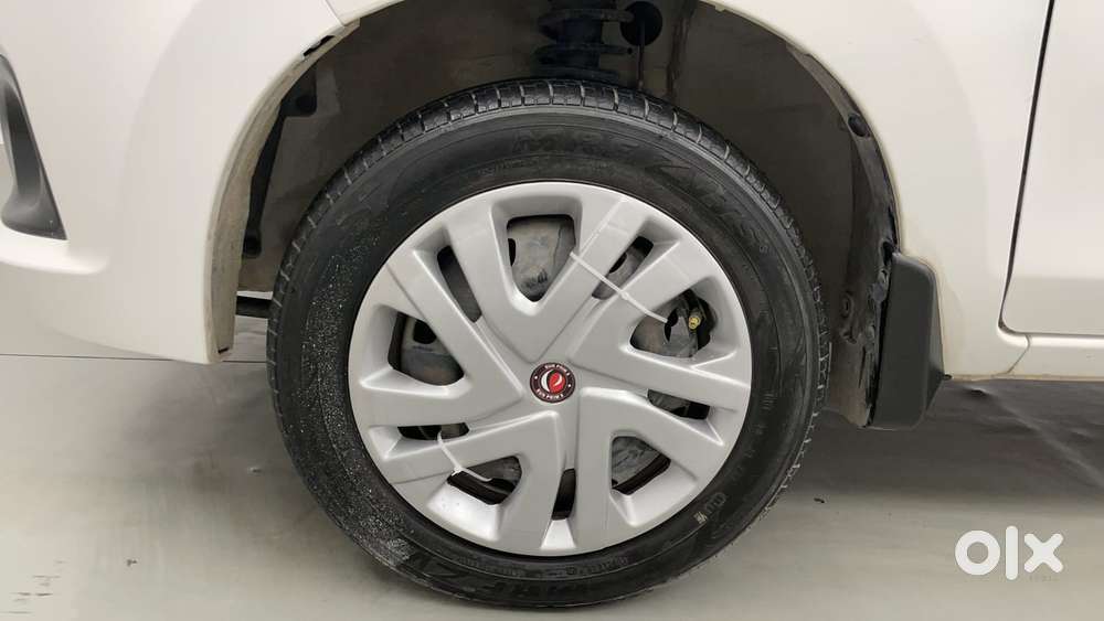 Maruti Suzuki Alto K10 1.0 Vxi Amt, 2016, Petrol