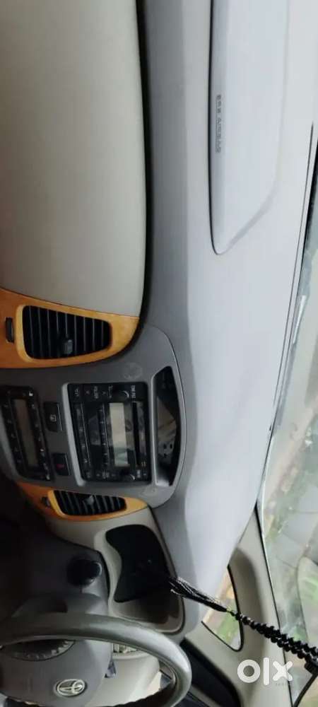 Toyota Innova Vx 7 Petrol Manual 2009