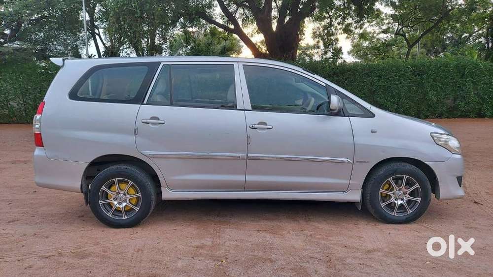 Toyota Innova 2.5 G (diesel) 7 Seater, 2012, Diesel