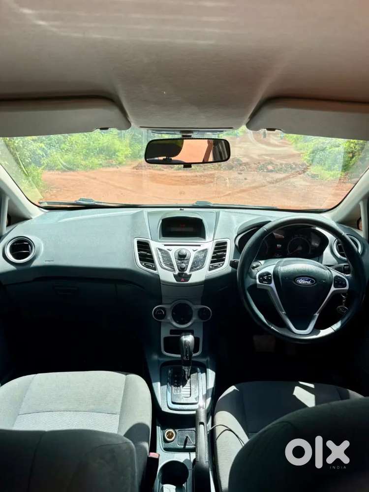 Ford Fiesta 1.5 Style Automatic 2013