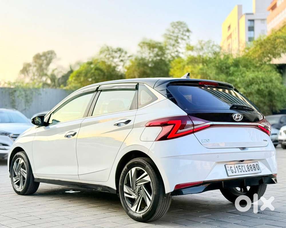 Hyundai I20 Asta (o) 1.2 Mt, 2021, Petrol