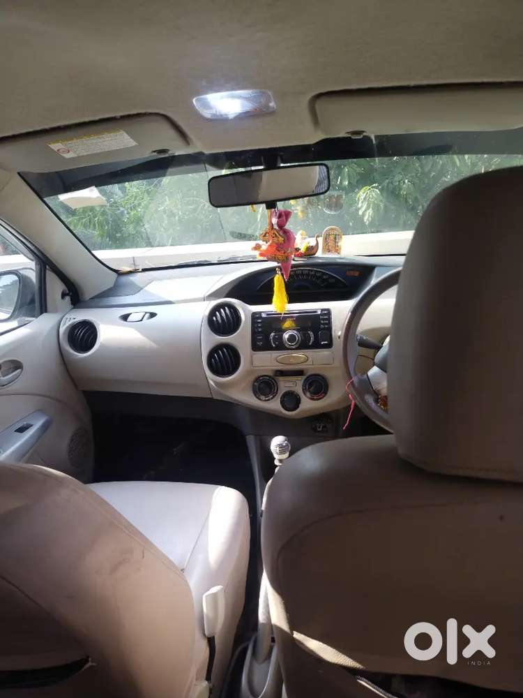 Toyota Etios Liva 2013