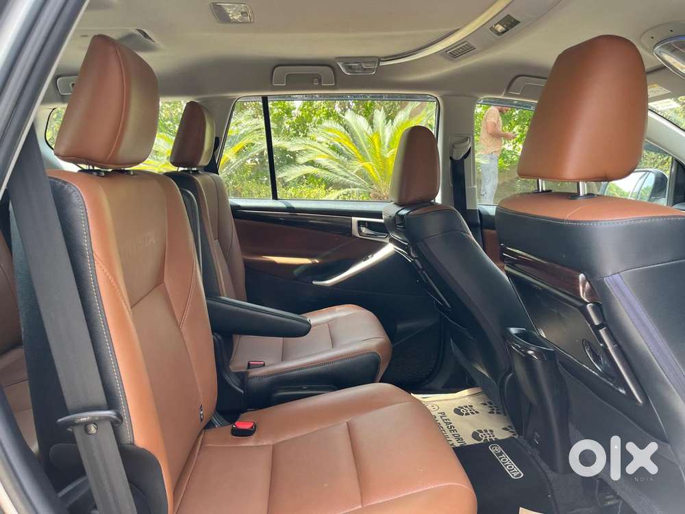 Toyota Innova Crysta [2020-ongoing] 2.4 Zx At 7 Str, 2022, Diesel
