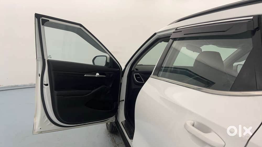 Kia Seltos 1.5 Htk+, 2020, Petrol