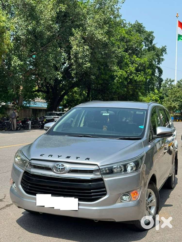 Toyota Innova Crysta [2020-ongoing] 2.4 Vx 7 Str, 2017, Diesel