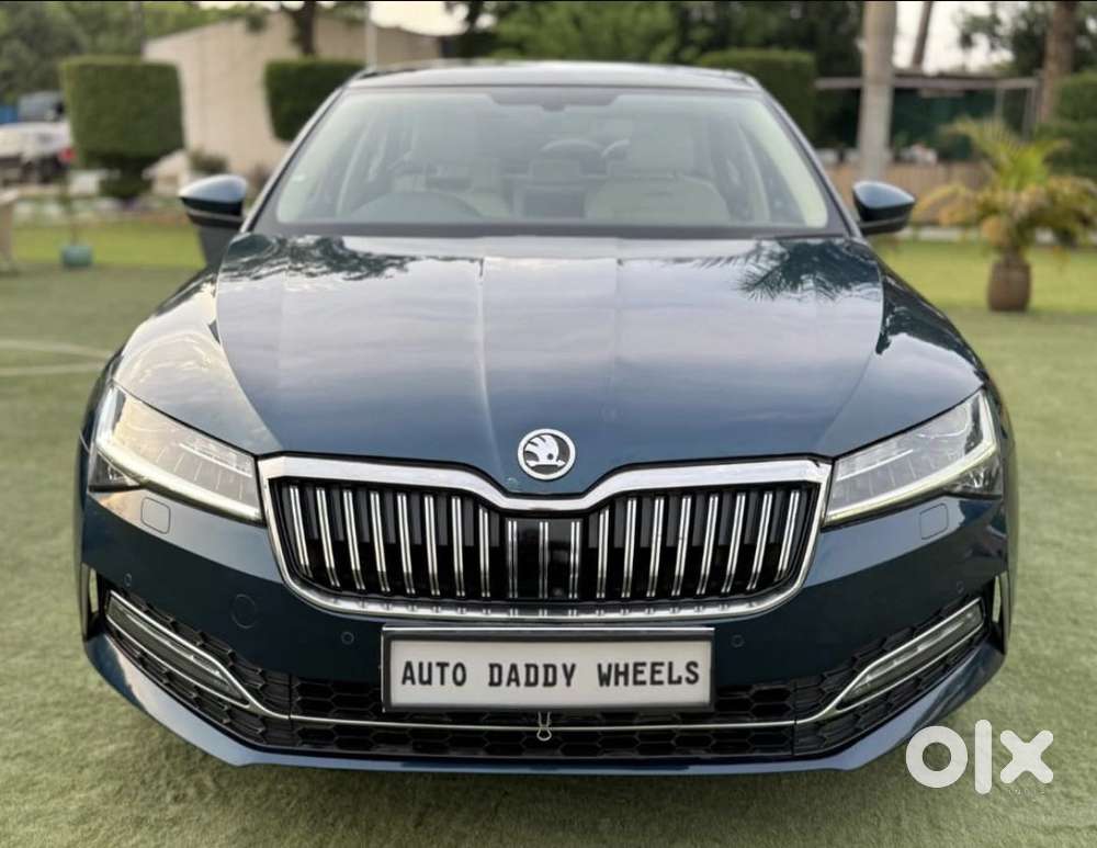 Skoda Superb Laurin And Klement 1.8, 2022, Petrol