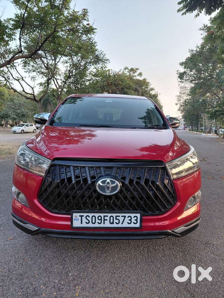 Toyota Innova Crysta Touring Sport 2.4 Mt, 2017, Diesel