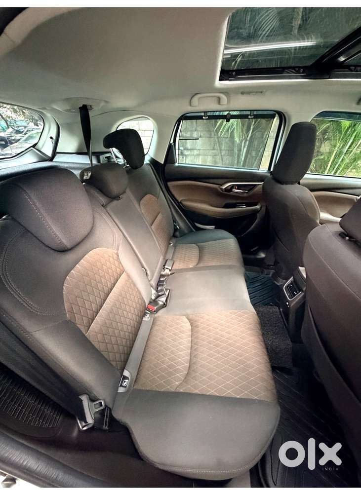 Toyota Urban Cruiser 2025