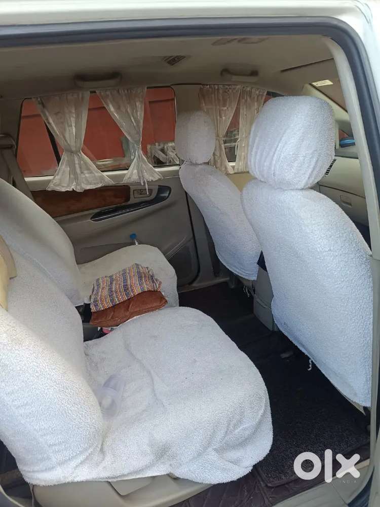 Toyota Innova 2014 Diesel 70000 Km Driven