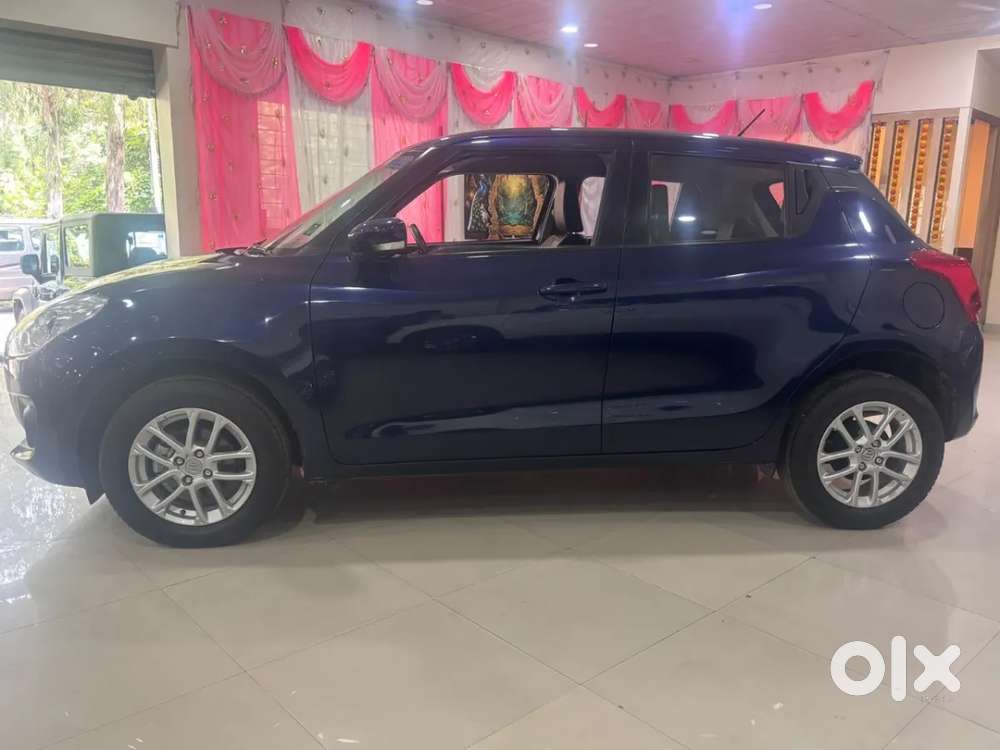 Maruti Suzuki Swift 1.3 Zxi, 2022, Petrol