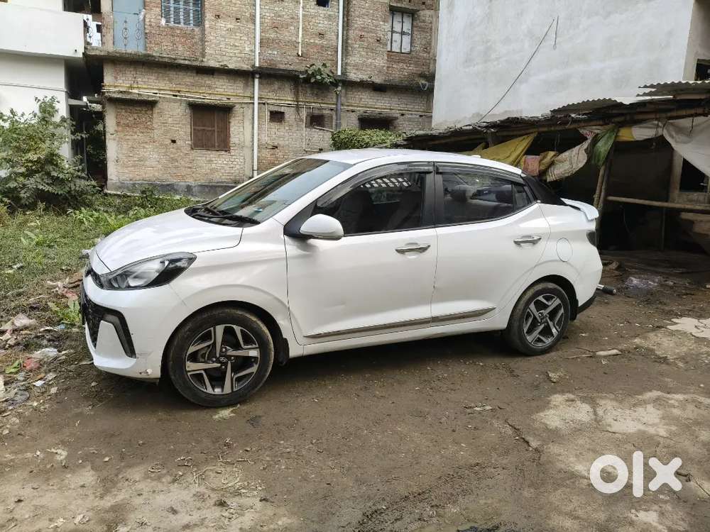 Hyundai Aura 2023 Petrol 20000 Km Driven Bank Se Khicha Hua Hai