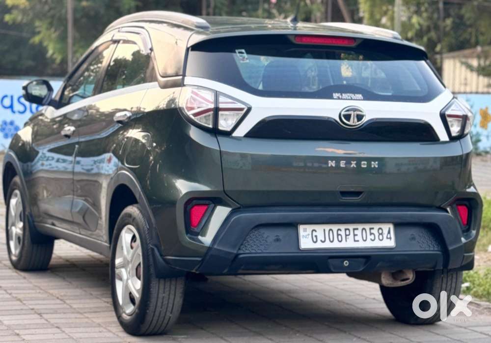 Tata Nexon 1.2 Revotron Xm (s), 2020, Petrol