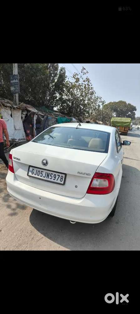 Skoda Rapid Elegance 2015 Diesel Automatic
