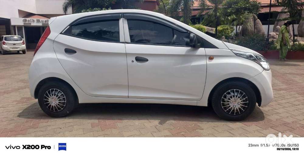 Hyundai Eon Sportz, 2016, Petrol
