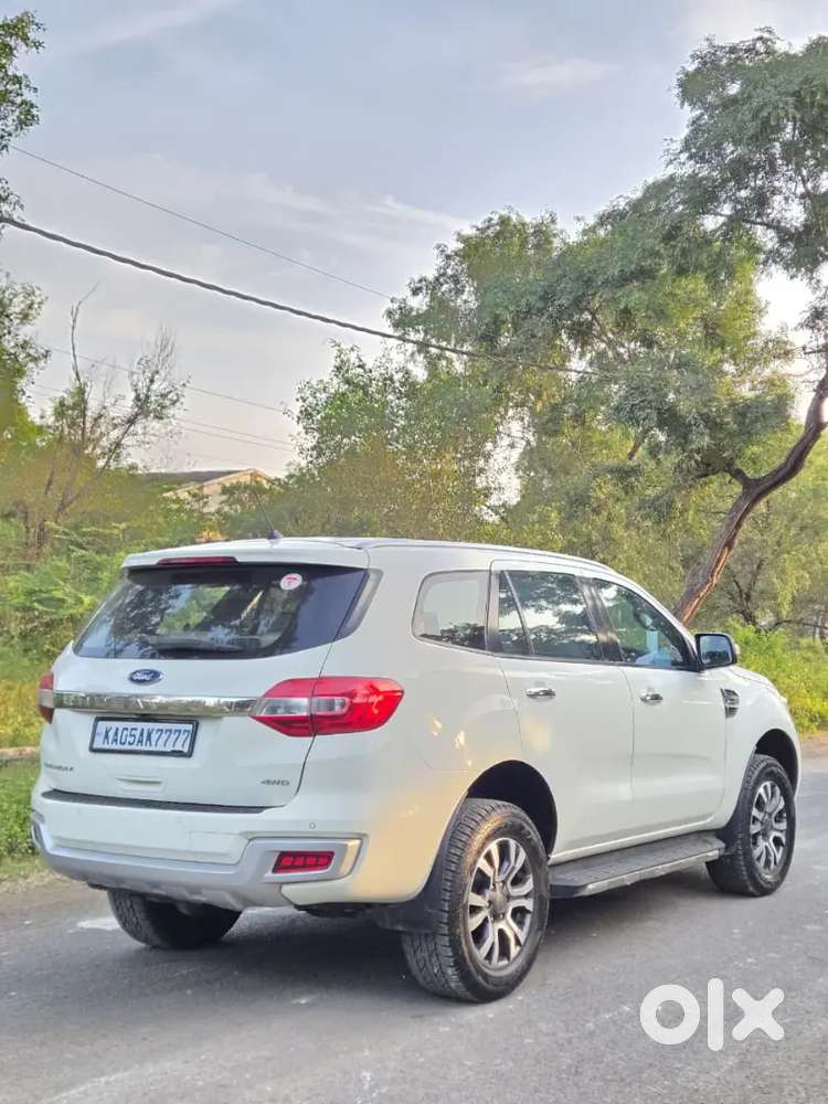 Ford Endeavour 2020 Diesel 120000 Km Driven