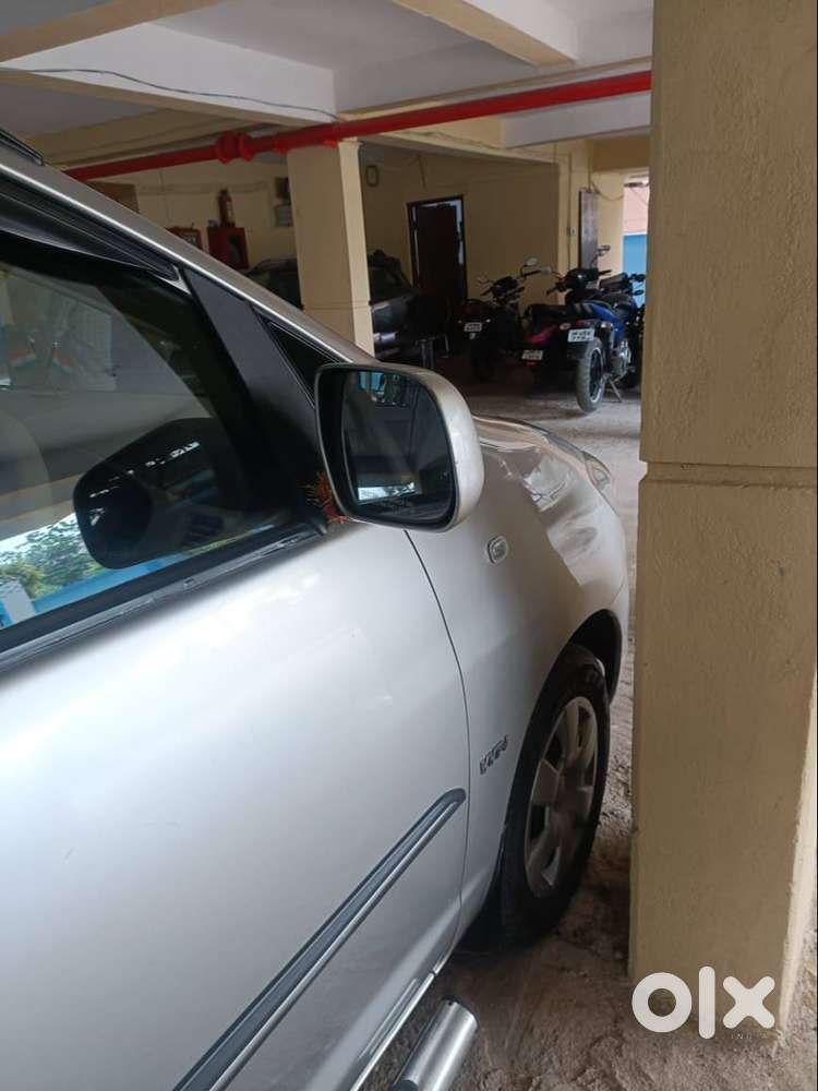 Toyota Innova Vvt-i  Non-accidental  Android Stereo