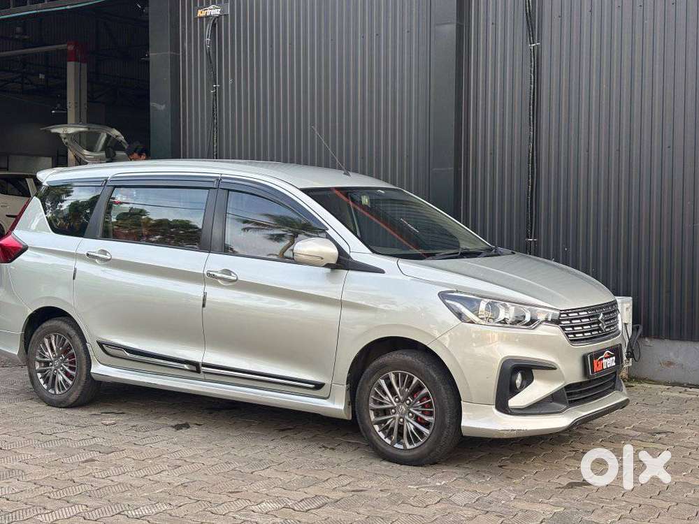 Maruti Suzuki Ertiga 1.5 Zxi Plus Shvs, 2022, Petrol
