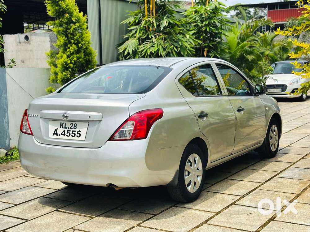 Nissan Sunny Xe P, 2011, Petrol