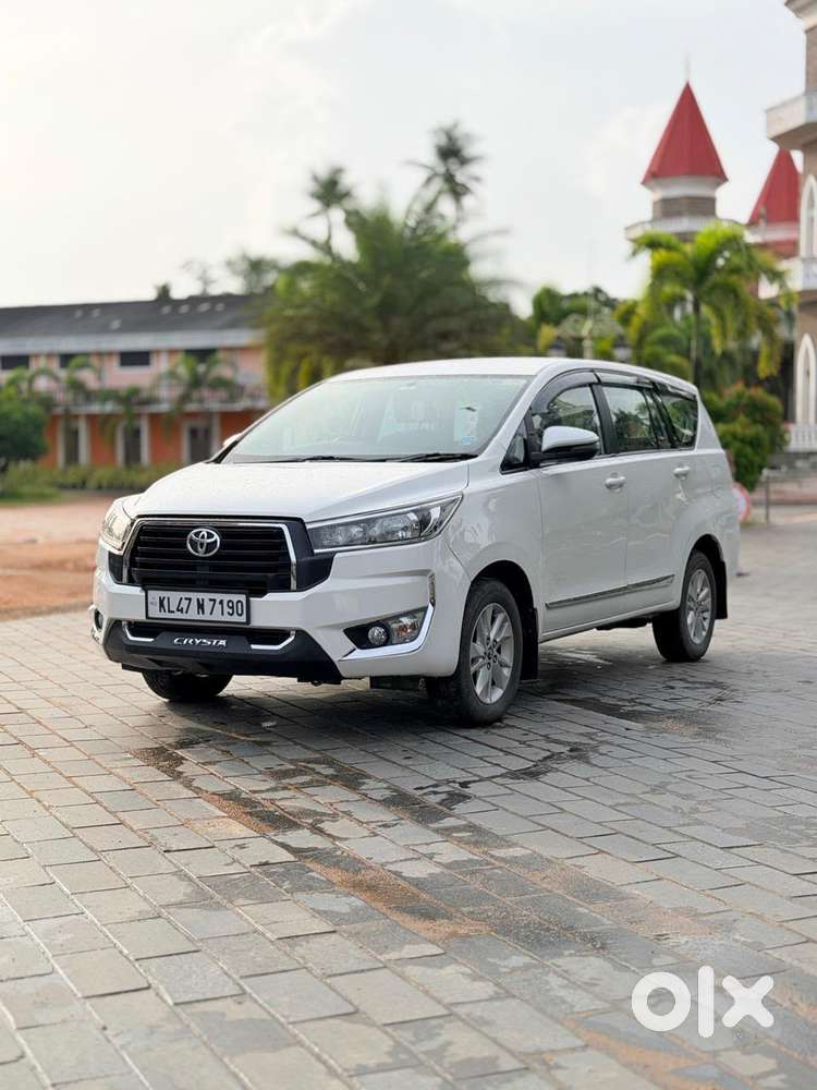 Toyota Innova Crysta 2.4 G Mt, 2018, Diesel