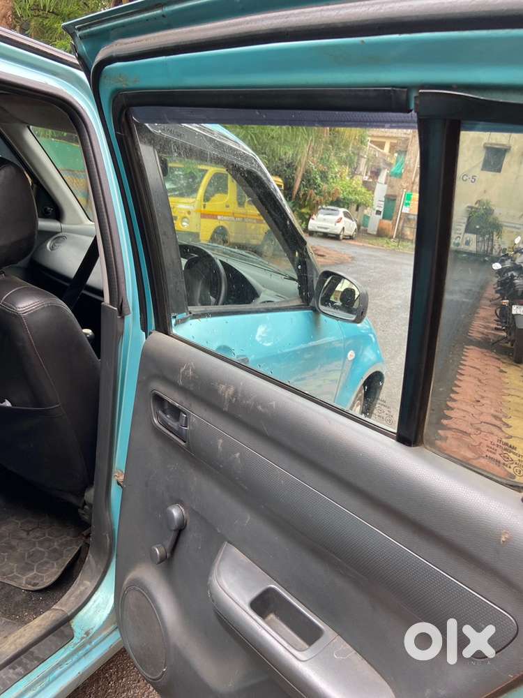  Maruti Suzuki Swift Lxi (petrol + Cng) – For Sale